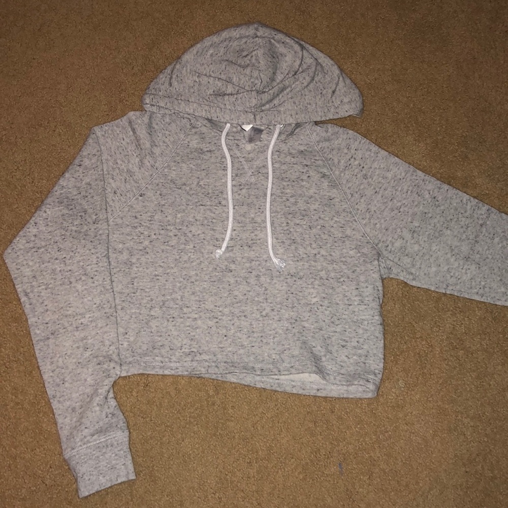 Cropped hoodie